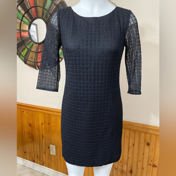 Trina Turk Mini Lace - Picture 5 of 11